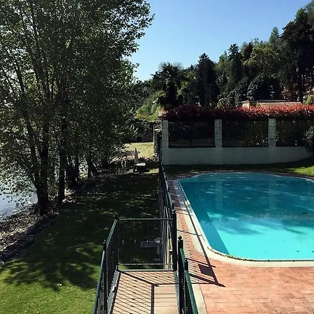 Sleeps 4 Pool Wifi Lejlighed *