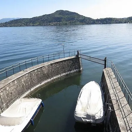 Sleeps 4 Pool Wifi *
