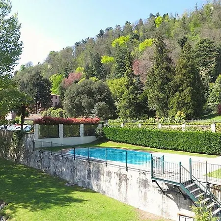 Sleeps 4 Pool Wifi Lejlighed